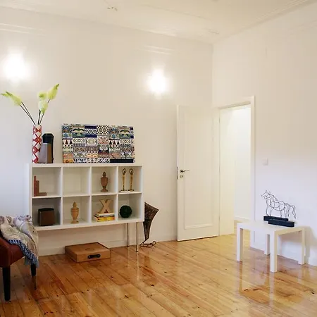 Av Liberdade Home2enjoy Apartment *
